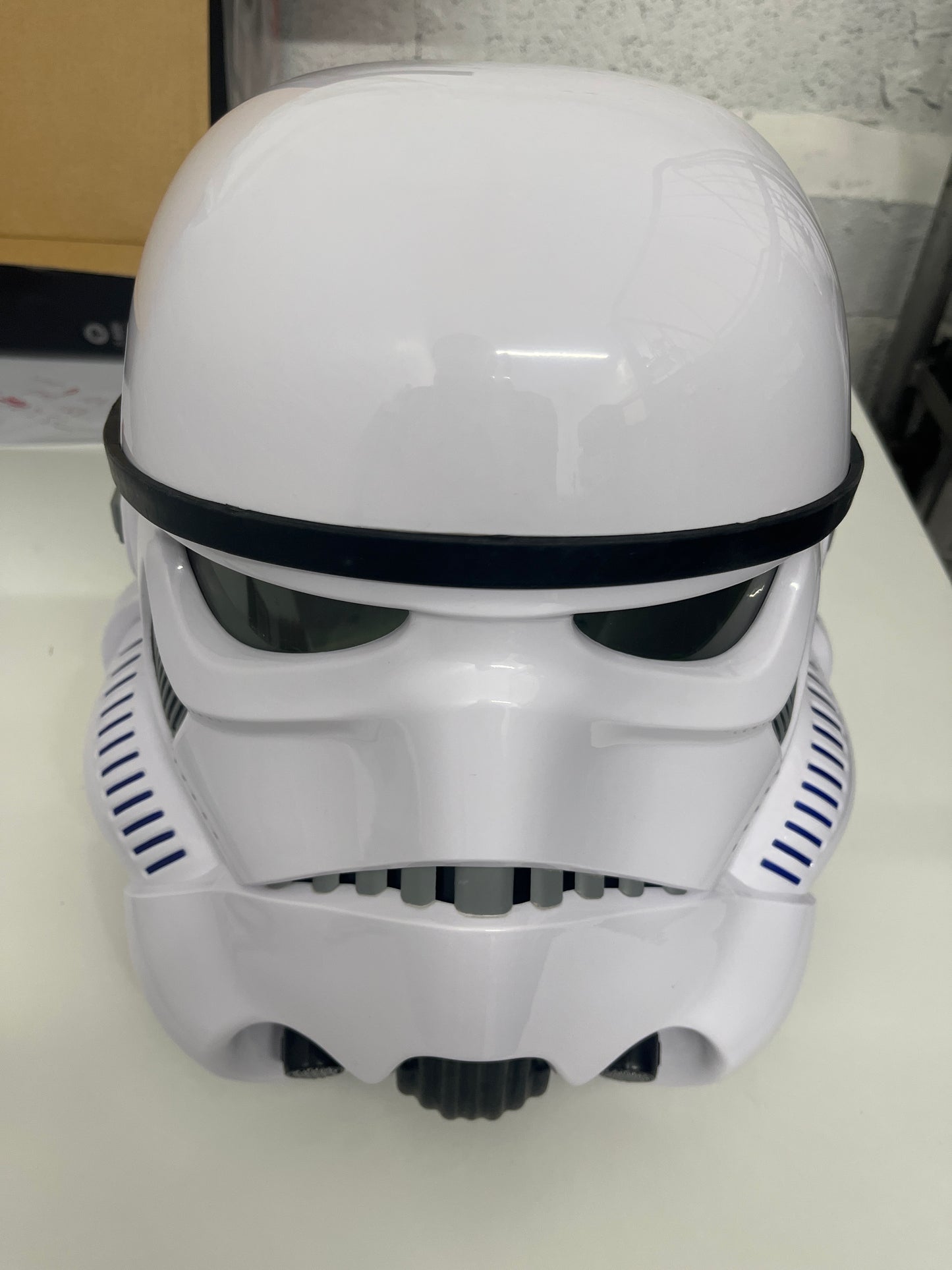 Star Wars The Black Series Imperial Stormtrooper Premium Electronic Helmet, Rogue One: A Story Adult Roleplay Item