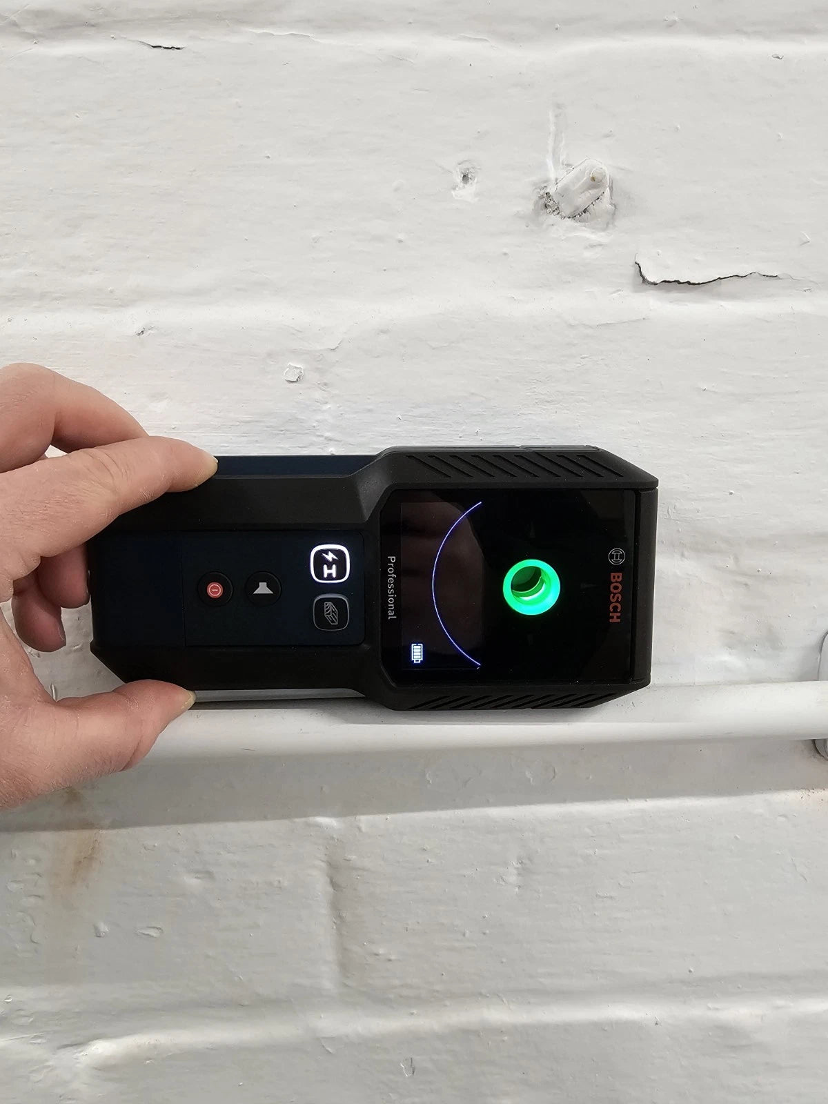 Bosch Professional Wall Scanner GMS 120-27 (2xAA Batteries, Marker Pen, max. De