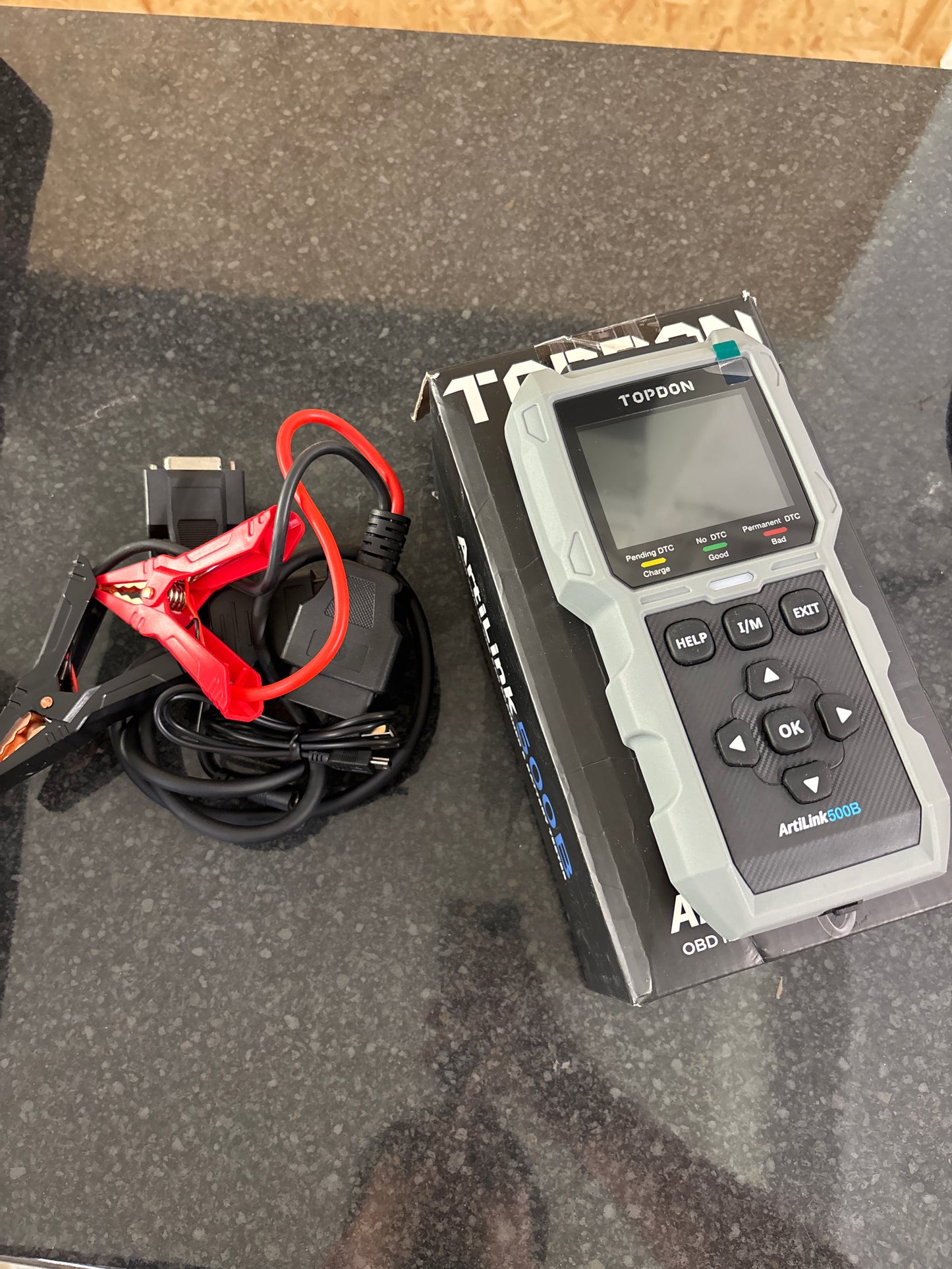 TOPDON Artilink 500B Scanner and Battery Tester