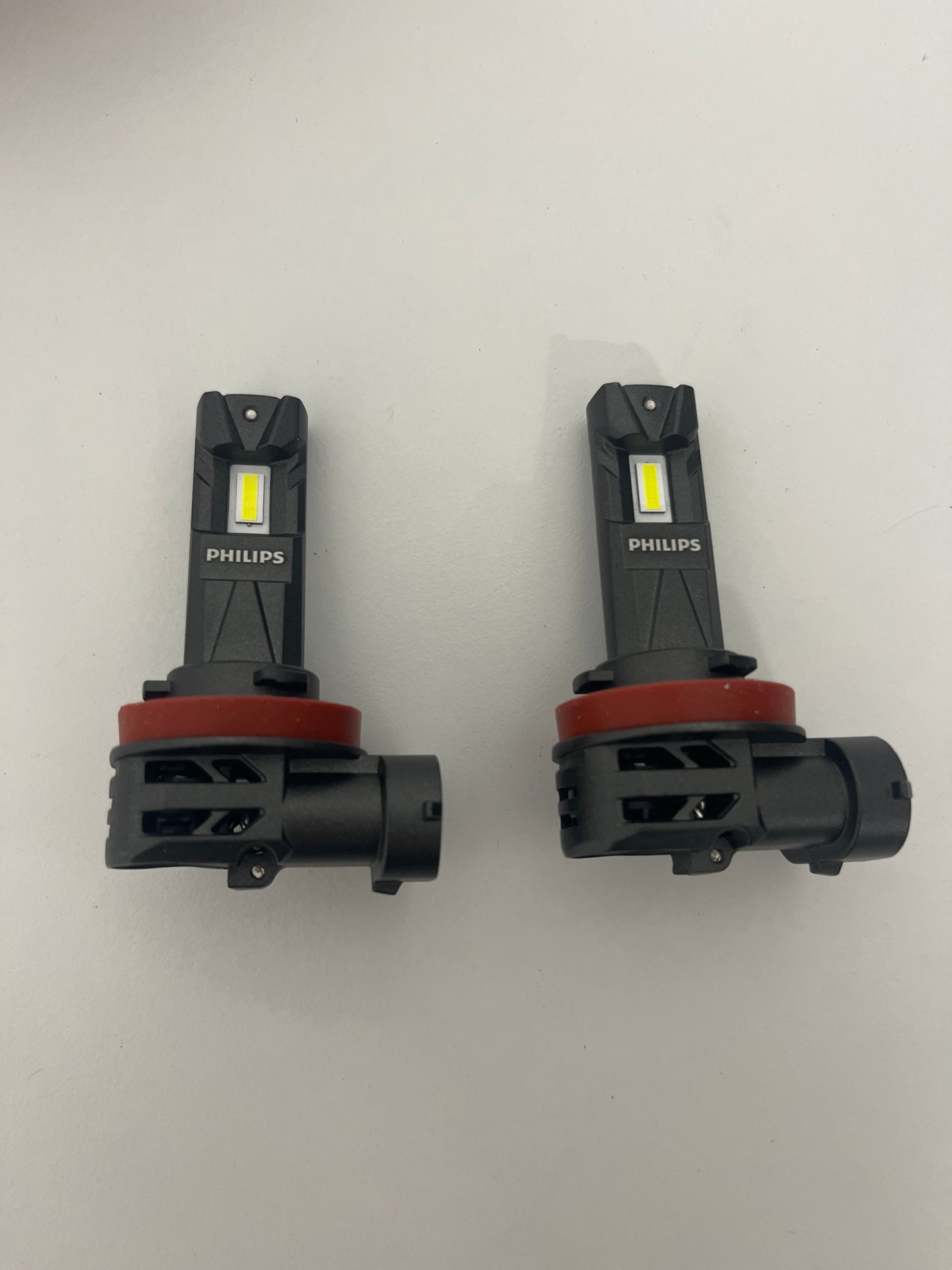 Philips Ultinon Access LED car headlight bulb (H11), ultra-compact direct-fit, 80%, 6.000K, set of 2
