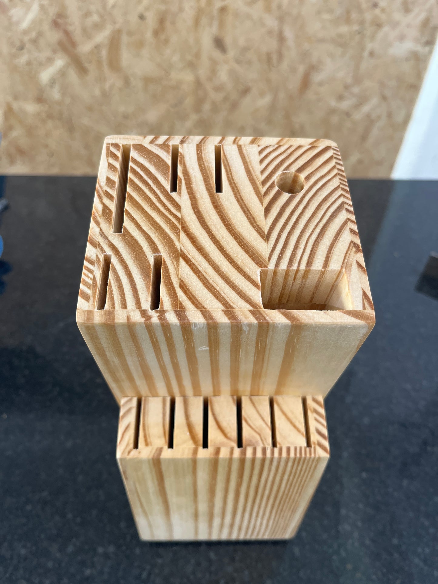 14 piece kitchen knife block set.